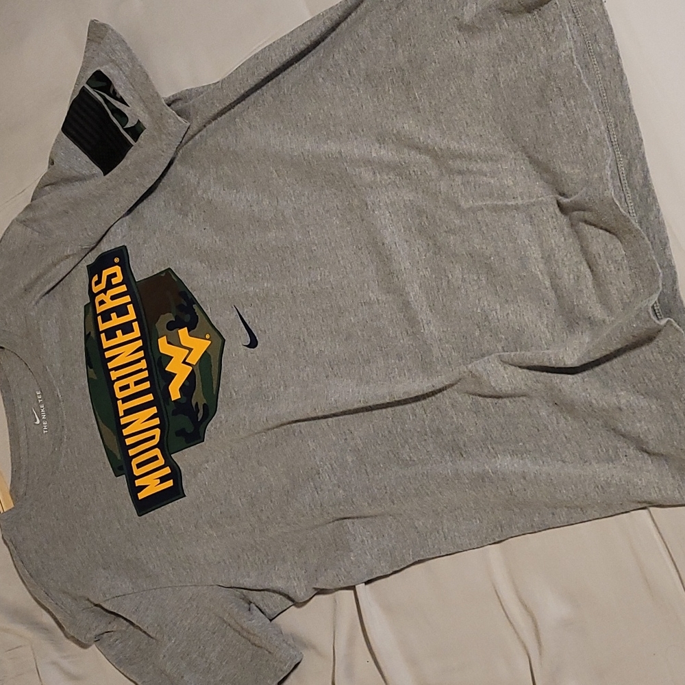 WVU Mountaineers Tee